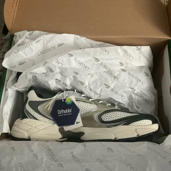 Lacoste Men's Gray and White Sneakers - Picture 6 of 7